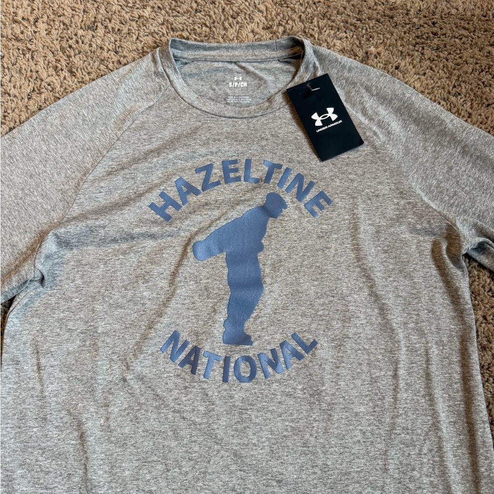 New Under Armour Golf T-Shirt Hazeltine National Club Small Gray